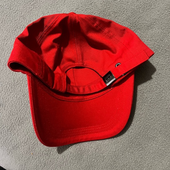 Tommy Hilfiger Classic Baseball Cap - Picture 3 of 3